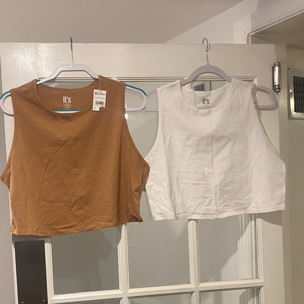 Bundle of 2 size 1X It’s  Junior tops New With Tags